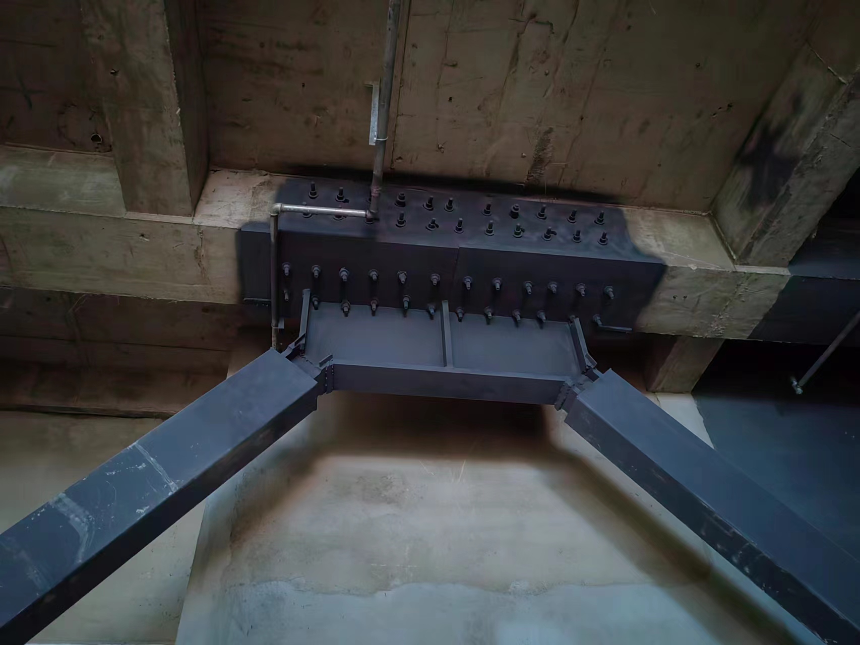 BRB屈服支撑 (2).jpg