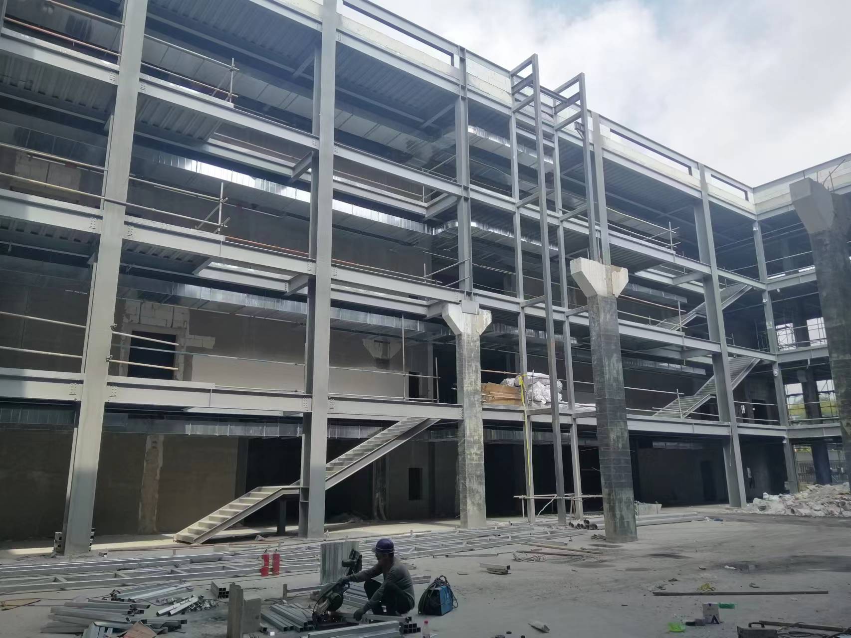 建筑结构改扩建施工 (1).jpg