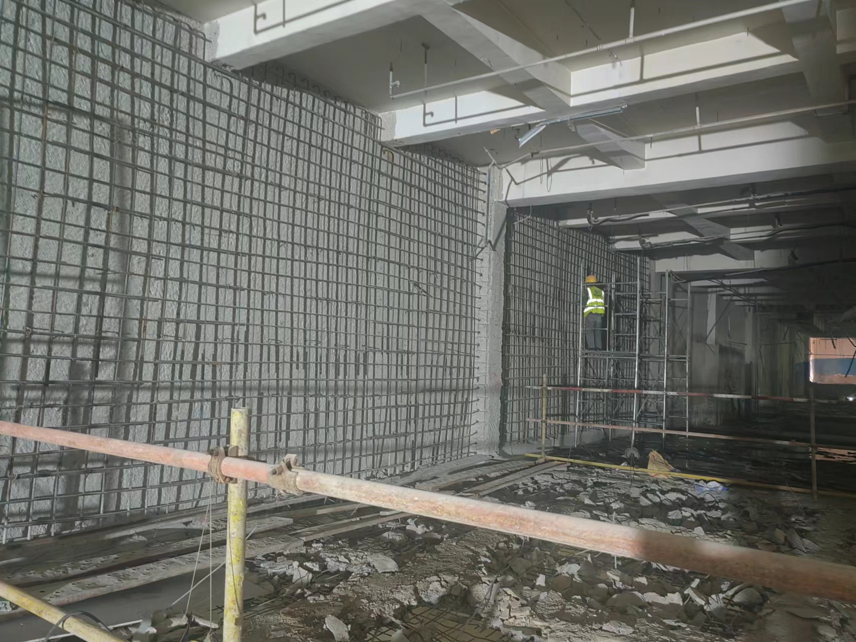 化学植筋加固施工 (2).jpg